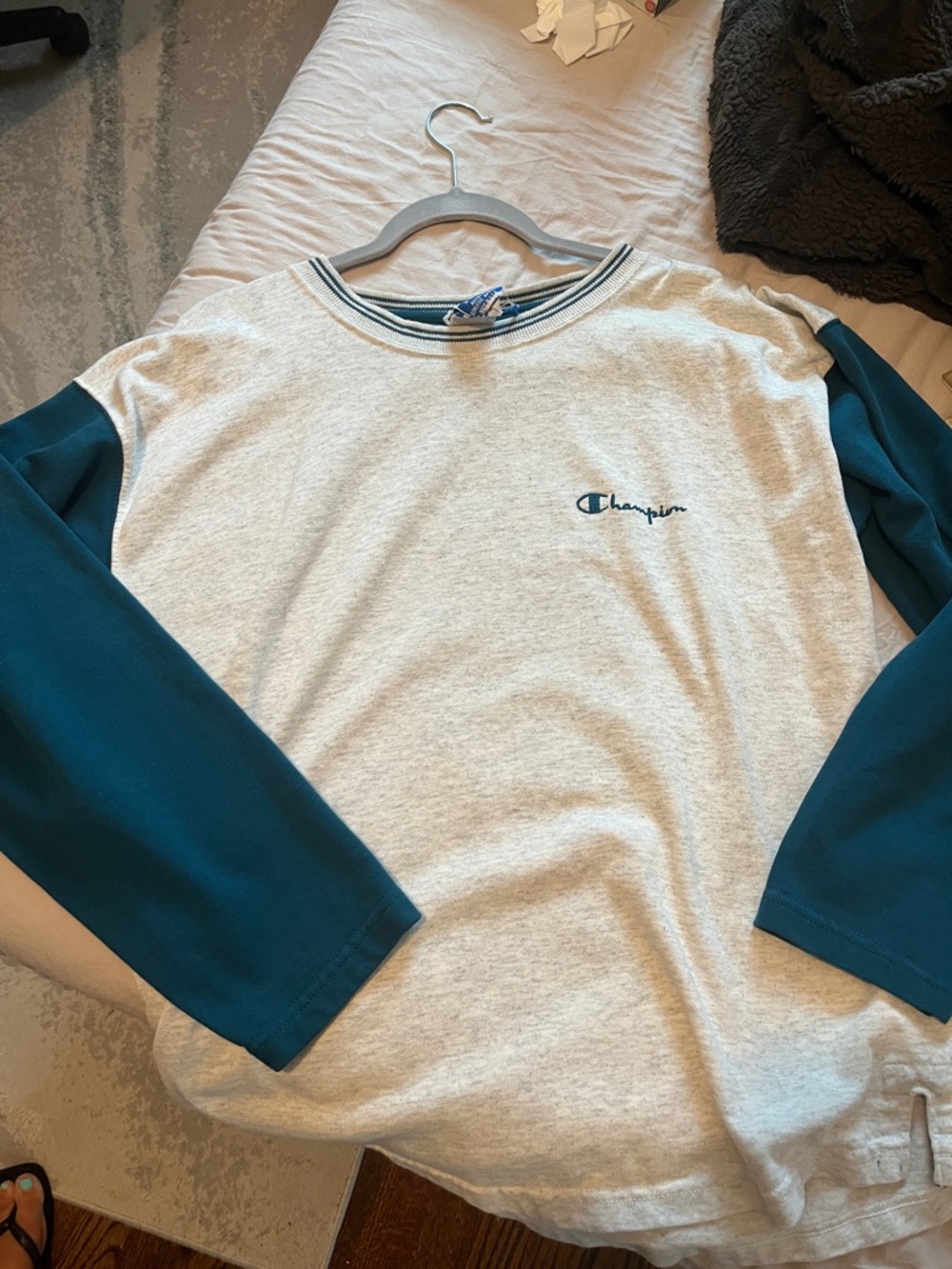Vintage Champion Two-Tone Crewneck Sweatshirt - Gray with Teal Sleeves